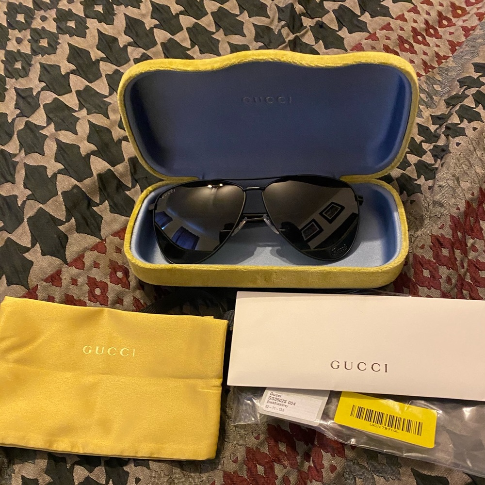 Gucci sunglasses